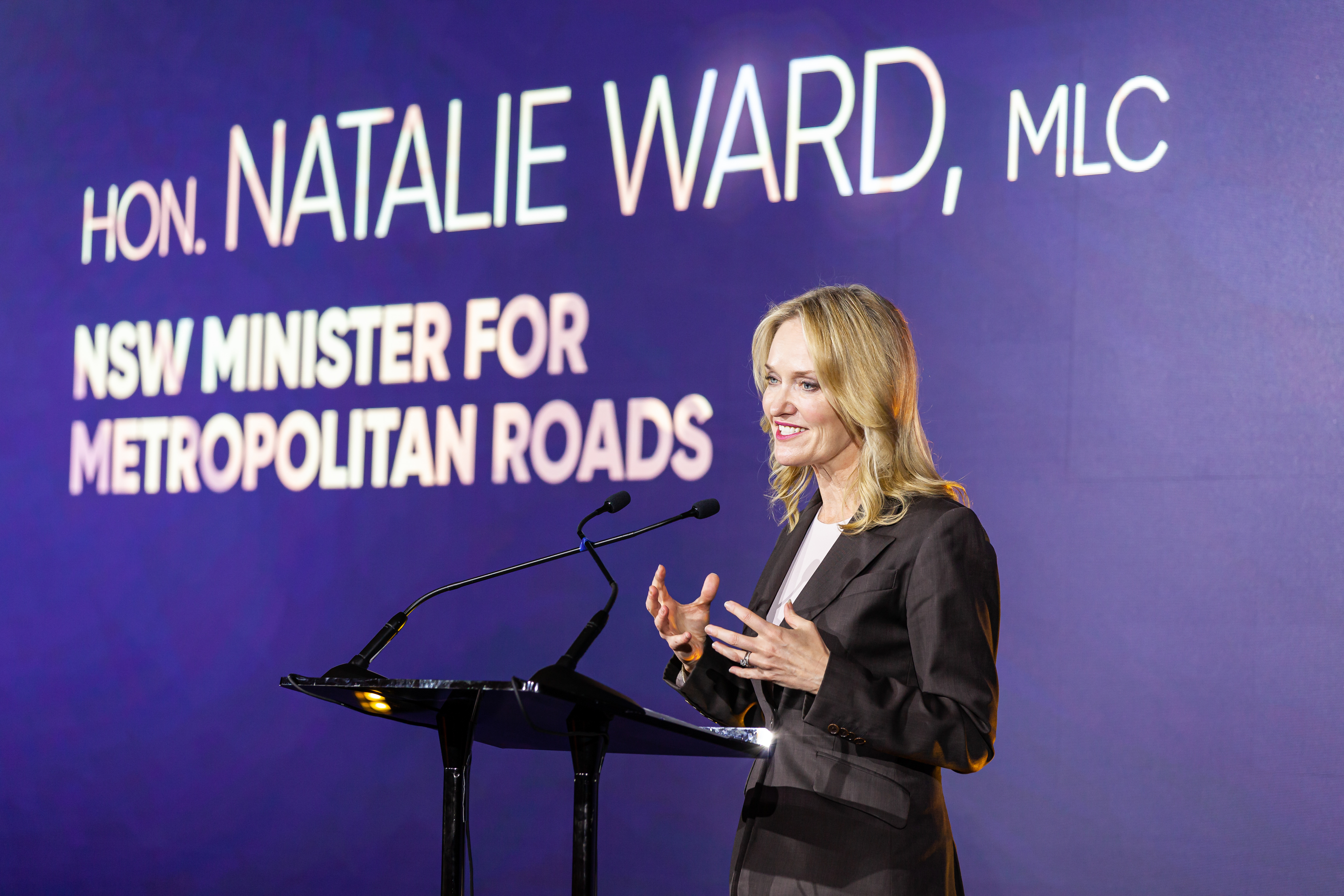 The Hon Natalie Ward, NSW Minister for Metropolitan Roads, gives the keynote address at the Awards Dinner.